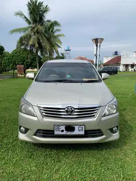 innova diesel manual 2012
