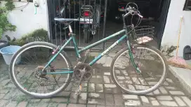 Commuter bike murah meriah siap gowes