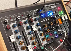 Mixer Hardwell Prime 4