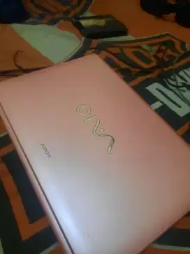 LAPTOP SONY VAIO E SERIUS