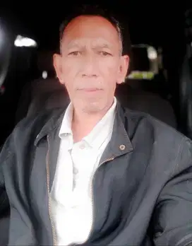 Mencari pekerjaan supir pribadi.atau kantor
