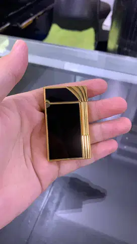 Korek St Dupont Gold plated Linge in Black Lacquer 1990s
