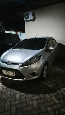 Dijual Ford Fiesta 2013 Manual - Siap Pakai & Irit BBM!