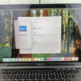 Macbook Pro M2 Ram 8 Ssd 256 layar 13 inch lengkap full set grey