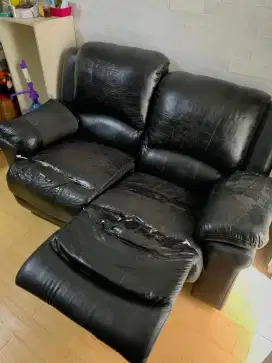 Sofa Kulit Recliner