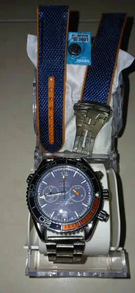 Jam Omega, Premium, Mewah, Elegance, dapat 2 Tali Rubber dan Stainles