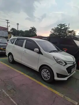 Daihatsu sigra X matic
