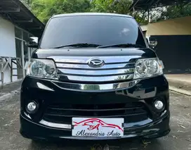 Daihatsu Luxio 2017 X Manual KM 40rb Full Record tgn1 dr baru Istimewa