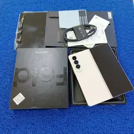 Samsung Galaxy Z Fold 4 12-256gb Mulus terawat Ex grs resmi sein