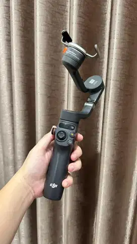 GIMBAL DJI OSMO 6 Warna Black