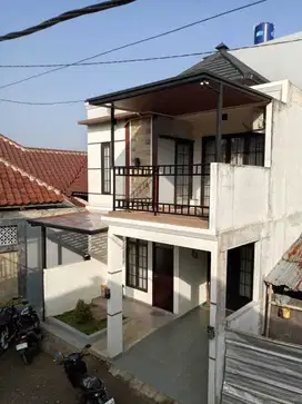 Gaya Bali yang elegan di perbatasan Cibubur Jakarta Timur