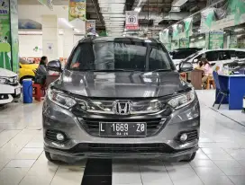 HONDA HRV E 1.5 FACELIFT AT 2021 GREY