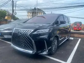 Lexus LM350 2022 Bensin