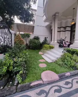 DIJUAL RUMAH *PAKUWON INDAH*