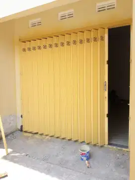Produsen pintu Harmonika