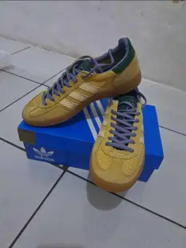 Sepatu Adidasss Spezial Hand Balls size 41 1/3 ori baru harga 800rb