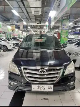 TOYOTA KIJANG INNOVA V DIESEL AT 2018 HITAM