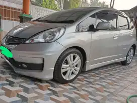 Jual Santai Jazz RS GE8 2011 A/T