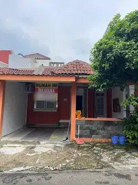 Di jual rumah bagus fullfurnished di Sentul city