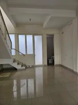 Sewa Ruko Bizz Home Pakuwon city
