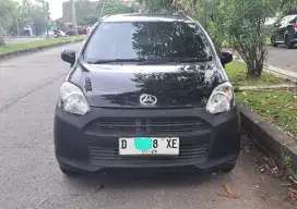 Daihatsu Ayla M 2014 MT hitam
