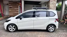 Honda Freed 2010 Bensin