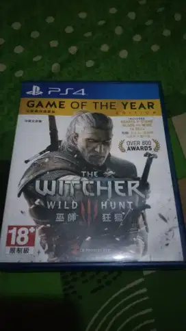 Jual kaset ps4 The Witcher baik mulus seperti baru