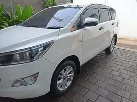 Kijang Innova Reborn V at 2.0 Bensin 2020
