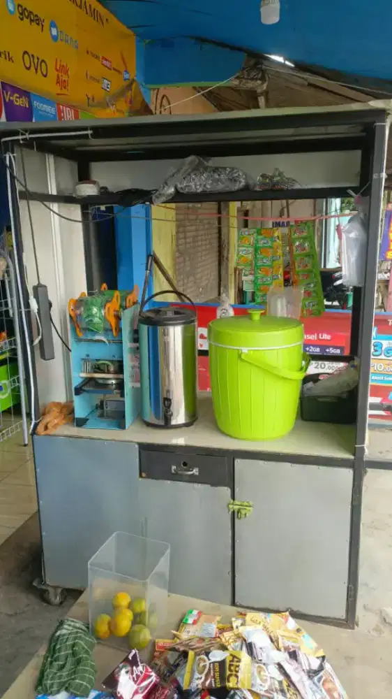 For sale gerobak teh manis solo fullset berserta isi tinggal jualan