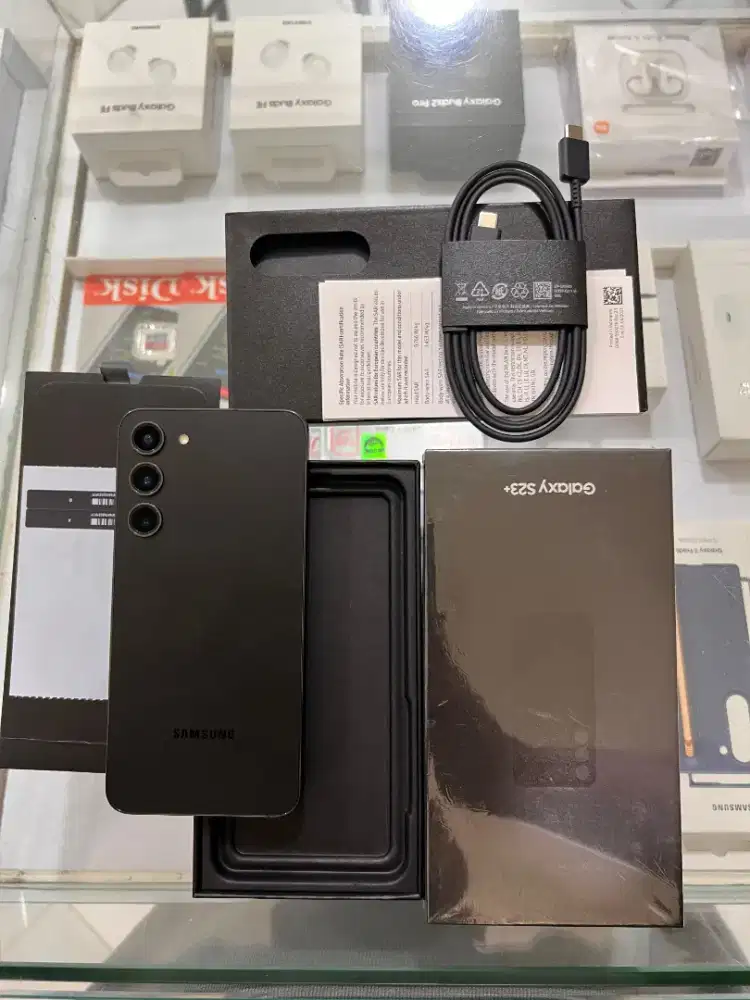 Samsung S23 Plus (8/256) Fullset mulus like new