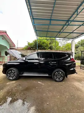 Pajero sport dakar