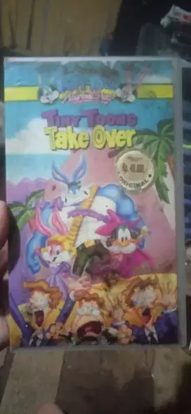 Kaset VHS serial Tiny Toon adventure original