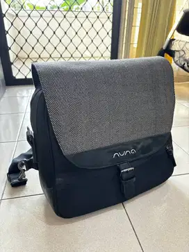 Nuna Diaper Bag VERONA + Changing Pad (Pemakaian Sendiri)