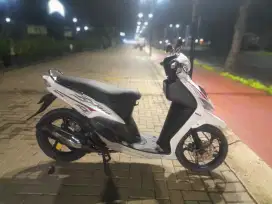 Mio sporty 2006 putih