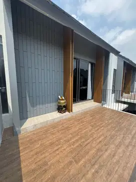 Rumah bagus siap huni ada attic room di wisteria metland Jakarta timur
