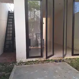 Di Jual Rumah Modern Minimalis Dalam Komplek Cisaranten Kulon