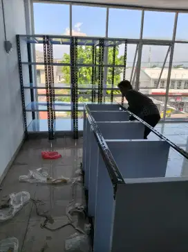 Rak besi serbaguna ramping bongkar pasang