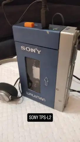 Sony Walkman TPS-L2 (Gen 1) Vintage