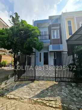 Rumah Hook 2 Lantai Brand New siap Huni 6x12,5 Gading Griya Lestari