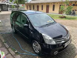 Nissan Grand Livina XV 1.5