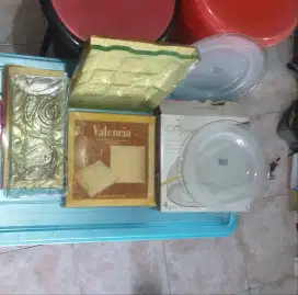 Piring tatakan mewah Porcelen