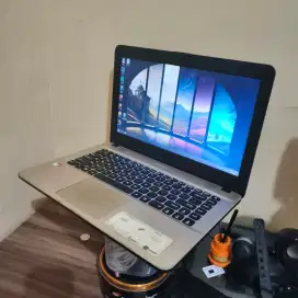 Laptop Buat Anak Sekolah Asus X441B ram 4gb hdd 1000gb