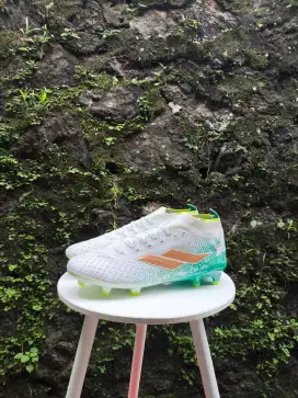 Sepatu Bola Mills Xyclops ACG MK II ELITE FG