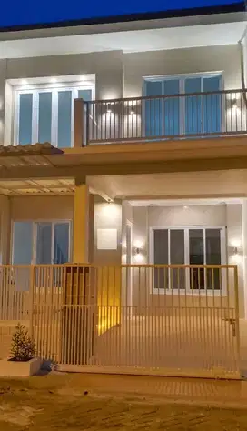 Taman Mutiara, Pakuwon City