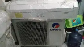 AC Gree 2pk gres ORI seperti baru