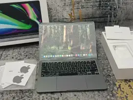 MacBook Pro M2 2022 13 TouchBar 8GB 256GB Gray Fulset iBox Like New