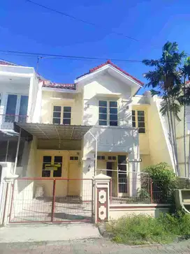 Rumah siap huni di dharmahusada