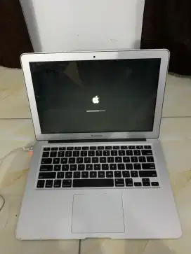 Macbook air 2017 8/256gb