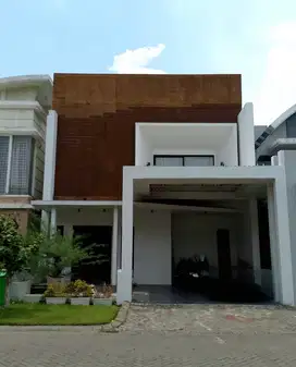 Rumah Royal Residence