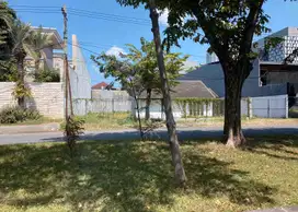 Rumah Komersial Raya Dharmahusada